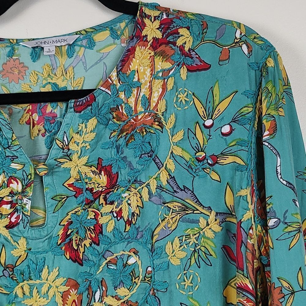 John Mark Turquoise Floral Embroidered Tunic Blouse - Picture 3 of 14